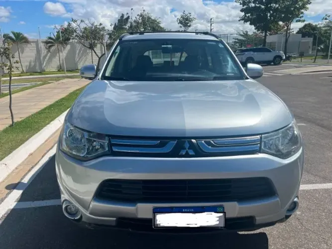 Mitsubishi Outlander 2.0 16V 160cv Aut. 2015