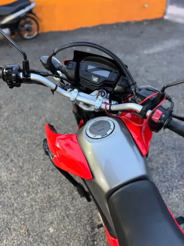 Bros 160