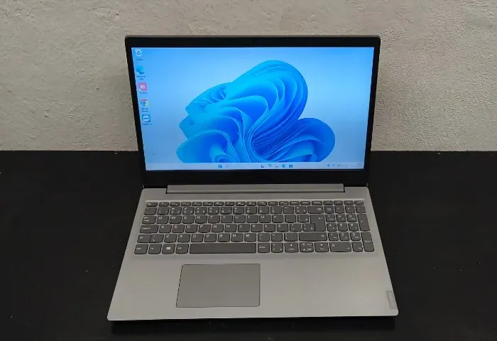 Notebook Ryzen 5 com SSD +12 GB de Ram