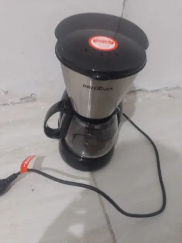 Vende se essa cafeteira 