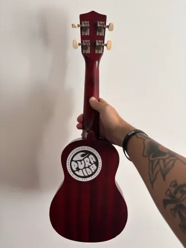 UKULELE