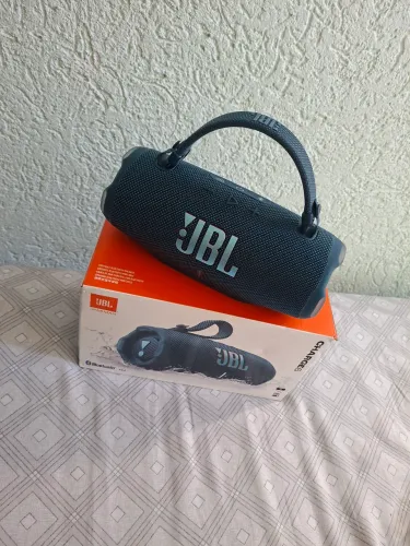 JBL CHARGE 6