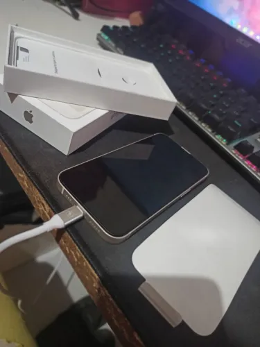 iPhone 13 128GB Estelar ( Negociável )