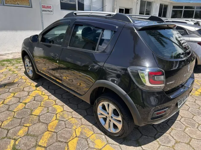 Renault Sandero Step. Easy R H-power 1.6 8V 2016