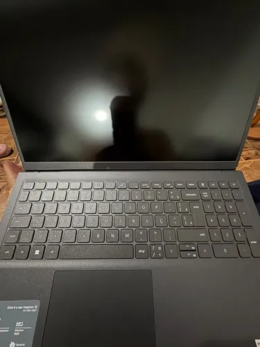 Notebook Dell 15 15-I1300-A80P, Intel Core i7-1355U, Windows 11 - NOVO