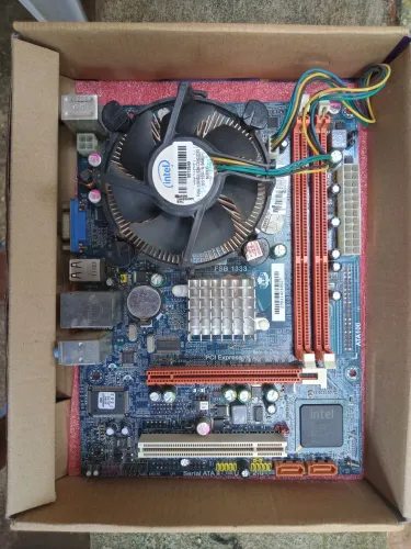 Vendo kit Placa Mãe PCI Express + Cooler e Processador 