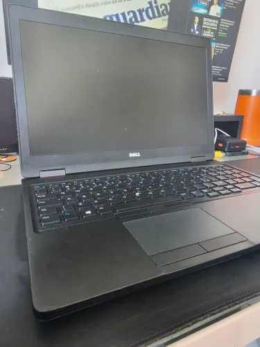 Dell Latitude 5580 | Core i7 HQ | 24GB RAM | SSD | Win 11 Pro + Office