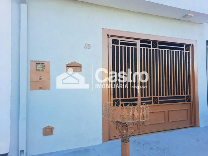 Casa de 02 dormitorios para locação no Jardim Campo Alegre