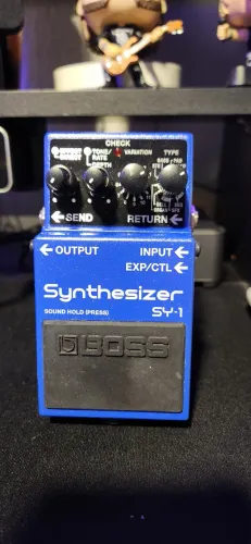 Boss SY-1 Synthesizer