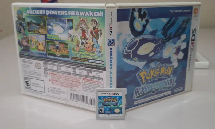 Pokemon Alpha Sapphire Nintendo 3DS + caixa + manual em exelente estado