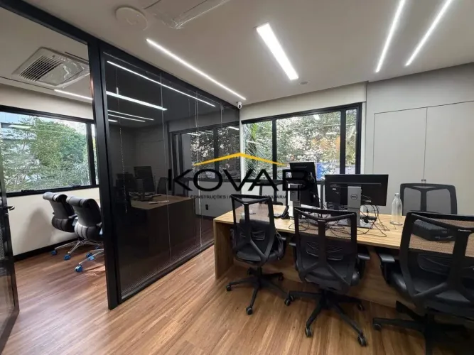 Sala Premium 47m² no Brooklin Mobiliada e Reformada 1 Quadra da Berrini