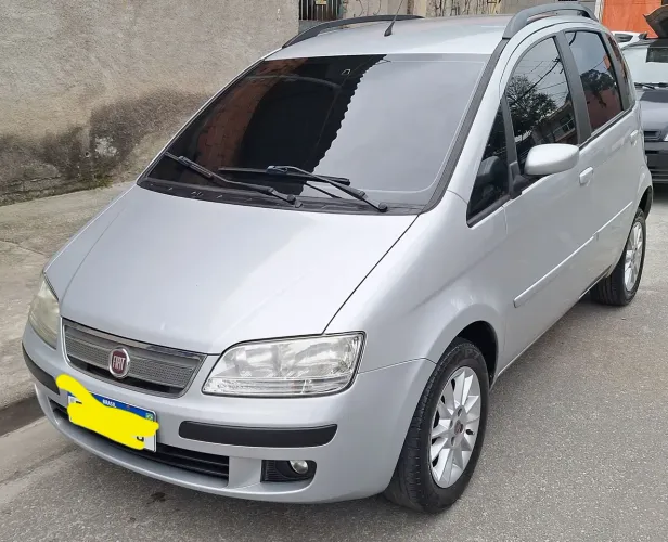 Fiat Idea ELX 1.4 MPI Fire Flex 8V 5P 2010