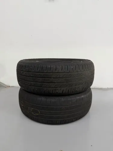 Pneus 215/50 R18
