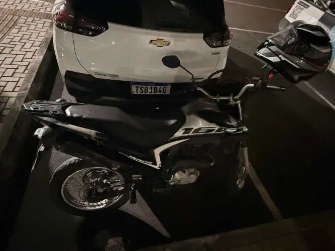 Vendo motocicleta