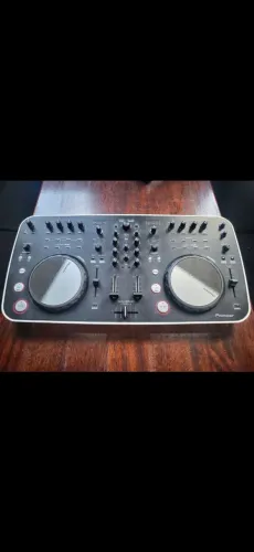 Controladora DDJ Ergo v