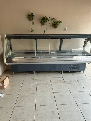 Freezer horizontal expositor
