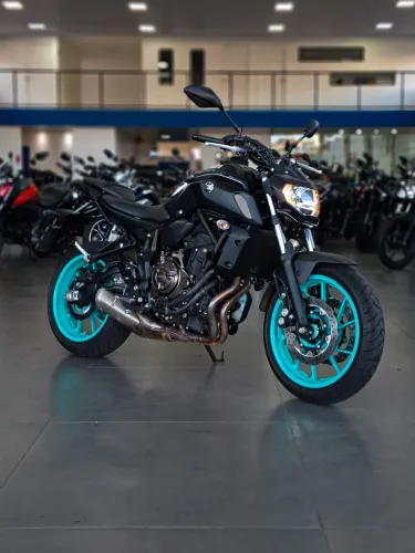Yamaha MT-07 700 cc
