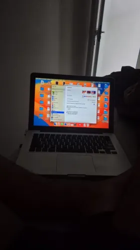 Macbook