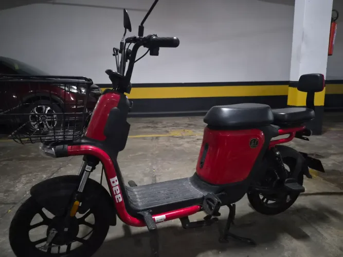 Bee S1 350W 2024 - Autopropelido em perfeito funcionamento!