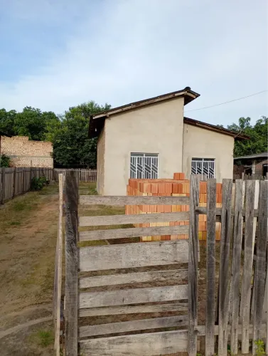 Casa a venda próximo a BR 432 sentido Cantá. 