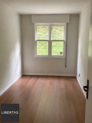 Apartamento no bairro Camaquã 2 dormitórios