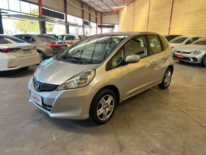 Honda Fit DX 1.4 Flex 16V 5P Mec. 2013
