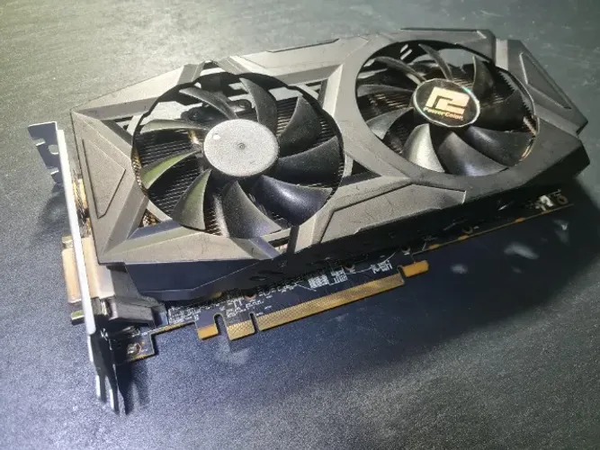 RX580 8GB 2304sp. 
