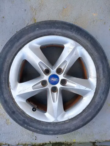 Vendo roda aro 16  Ford Focus 2009/20013 