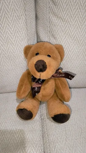 Ursinho de pelúcia marrom - 20 cm
