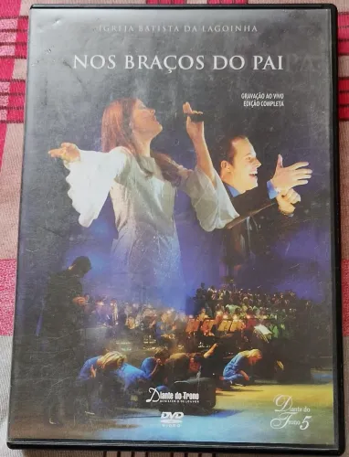 DVD Diante do trono Nos braços do Pai ao vivo