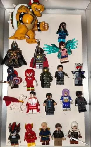 Lote 20 legos paralelos