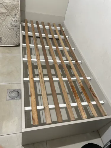 Cama de solteiro 100% MDF