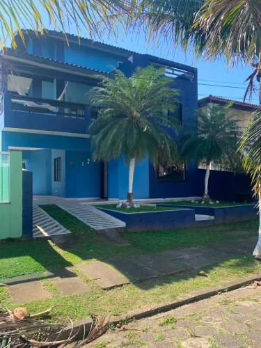 Sobrado á venda em Itanhaém condomínio Campos Eliseos