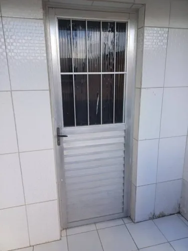 Apartamento para locação com 2 quartos, 40m² em Candeias Jaboatão PE