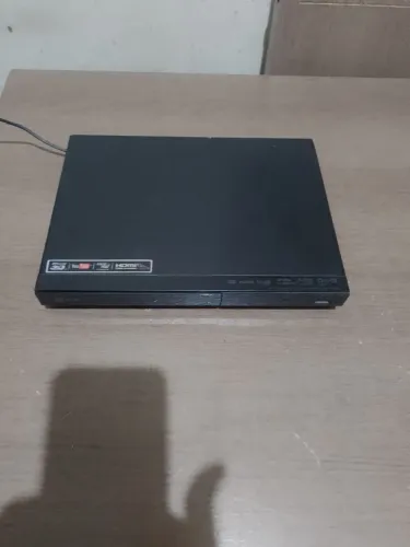 LG Blu Ray BP 325