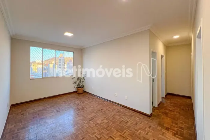 Excelente 2 quartos em ótimo ponto na Serra!