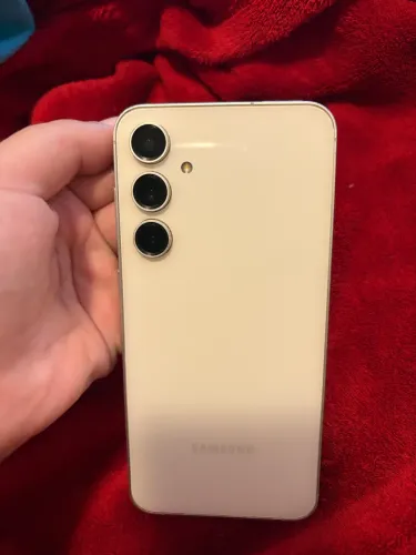 SAMSUNG S23FE