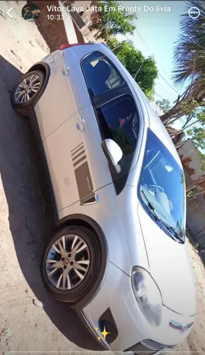 Fiat Palio Sporting Dualogic 1.6 Flex 16V 5P 2016