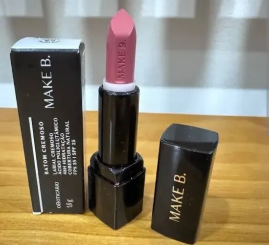 Batom mini cremoso rosa cashmere o boticário makeb hidratante fps25
