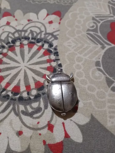 Relogio de bolso tipo besouro