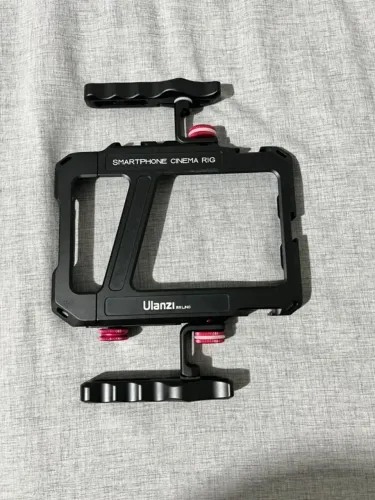 Cage Gaiola Metal Ulanzi Para Celular Estabiliza e Ajustável Preto