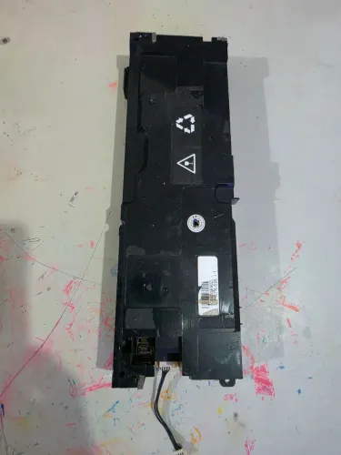 Fonte ps4 240cr 4 pinos