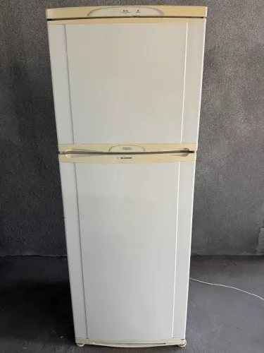 Geladeira continental 460 litros