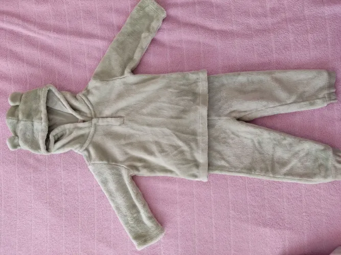 Conjunto 12 a 18 meses
