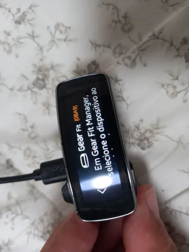 Pulseira inteligente Samsung Gear Fit usada