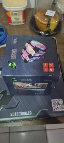 Placa mãe x 99 mais processador é Memora ram 16 Gb de 3200mhz
