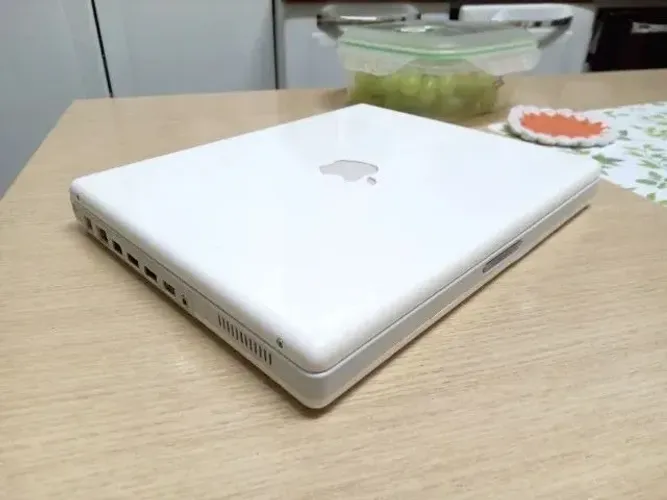 Apple iBook g4 2005 1.33ghz