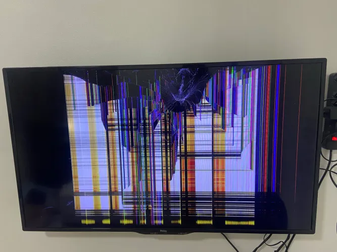 TV DISPLAY QUEIMADO 43 polegadas PHILCO