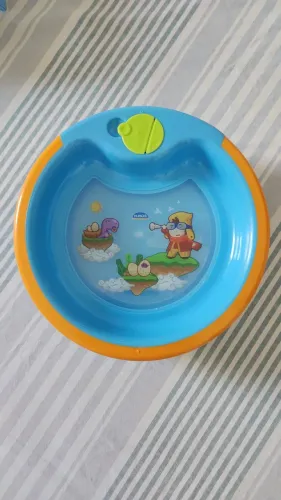 Prato infantil com ventosa - Divertido e prático!