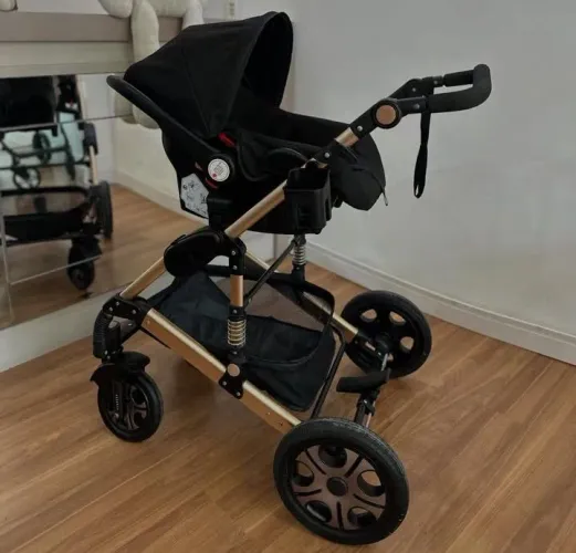 Carrinho de bebê